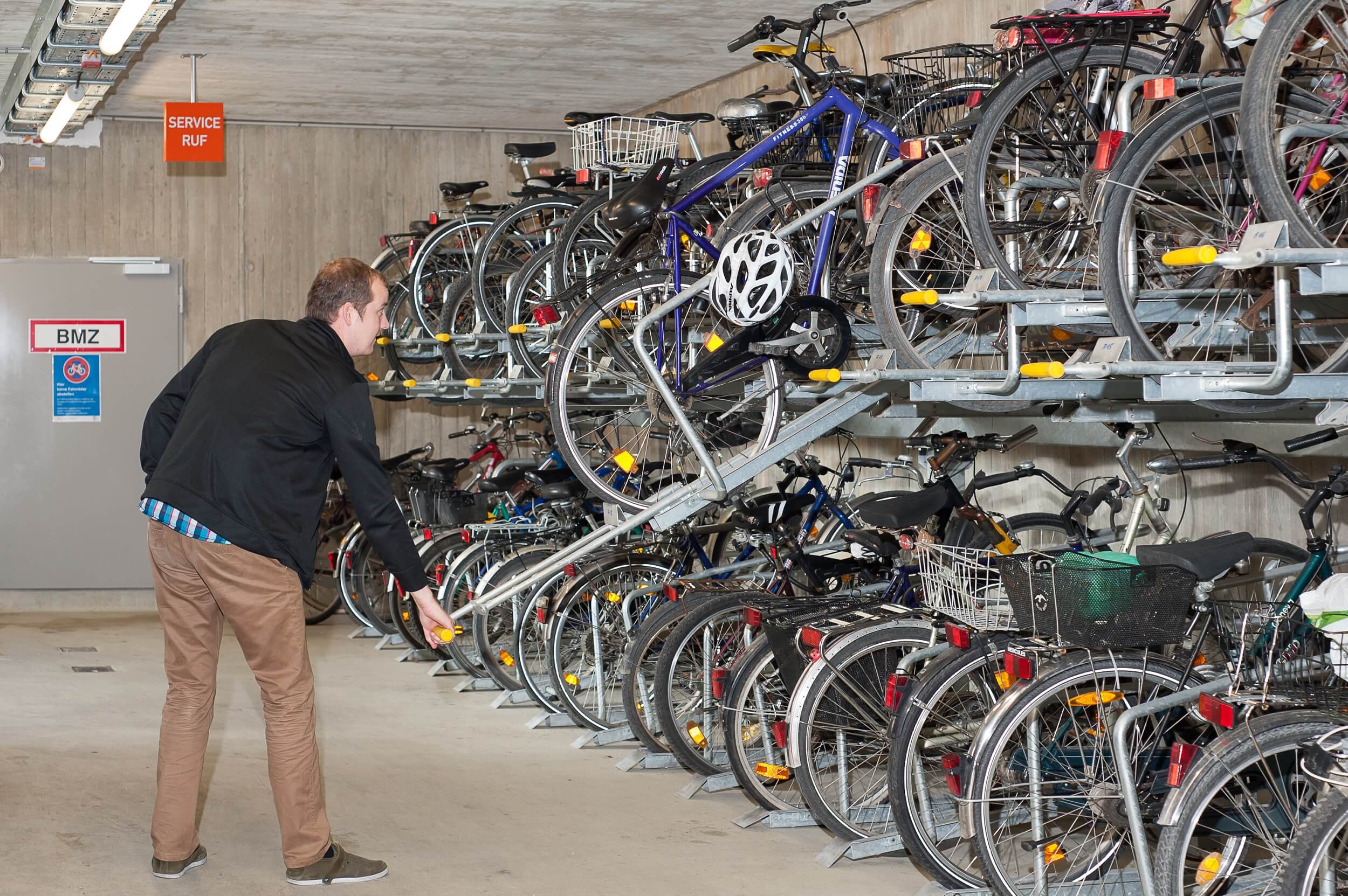 Fahrradständer DOPPELSTOCKPARKER Fahrradständer & Fahrradparker - DOPPELSTOCKPARKER