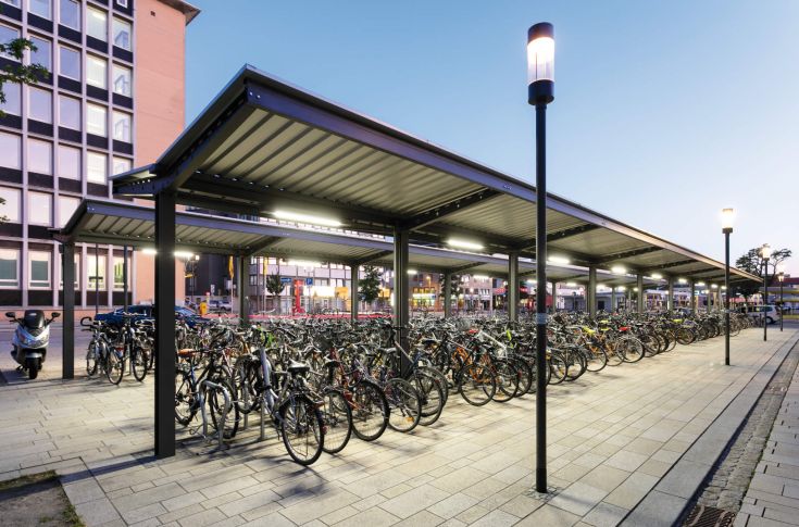 DOMINO DOMINO Fahrradüberdachung – Robuste und flexible Lösung mit auskragender Dachkonstruktion