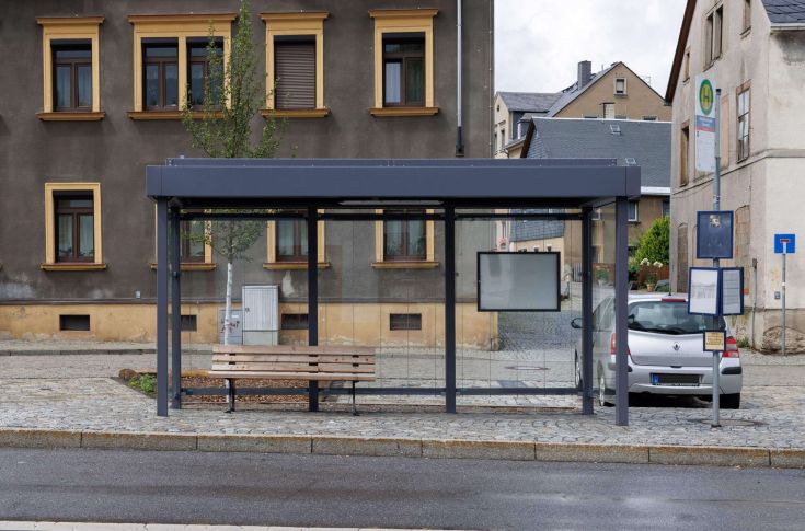 MULTIVARIA MULTIVARIA Fahrgastunterstand