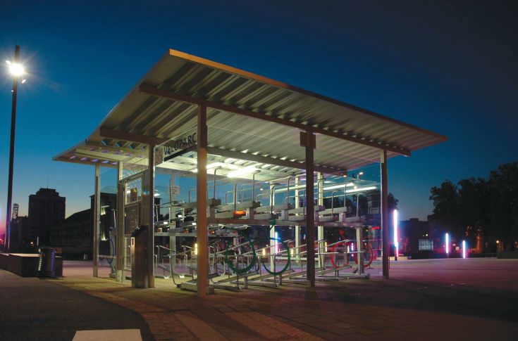 KOLLEKTIV Fahrradeinhausung KOLLEKTIV