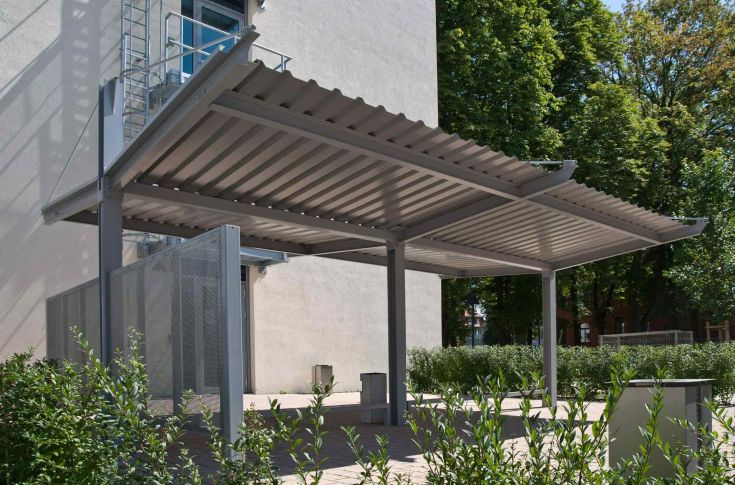 PYLON PYLON Freiflächenüberdachung – Auffällige Architektur kombiniert mit funktionaler Stabilität